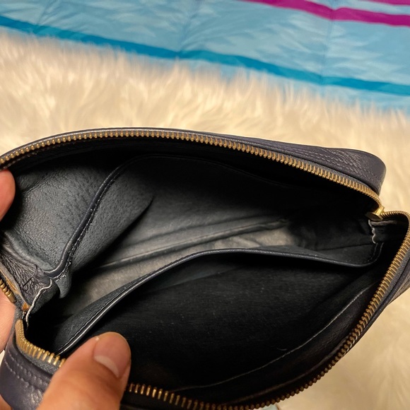 MCM authentic 2 way bag - Picture 4 of 4